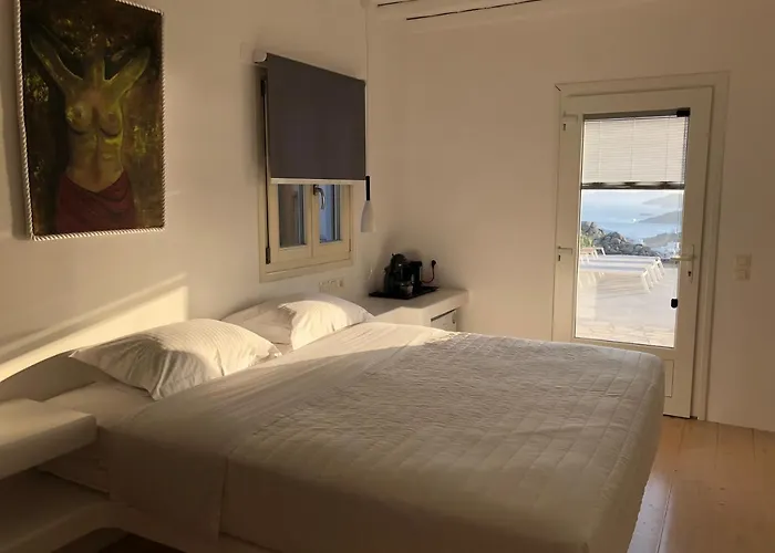 Empress Villa Platis Gialos